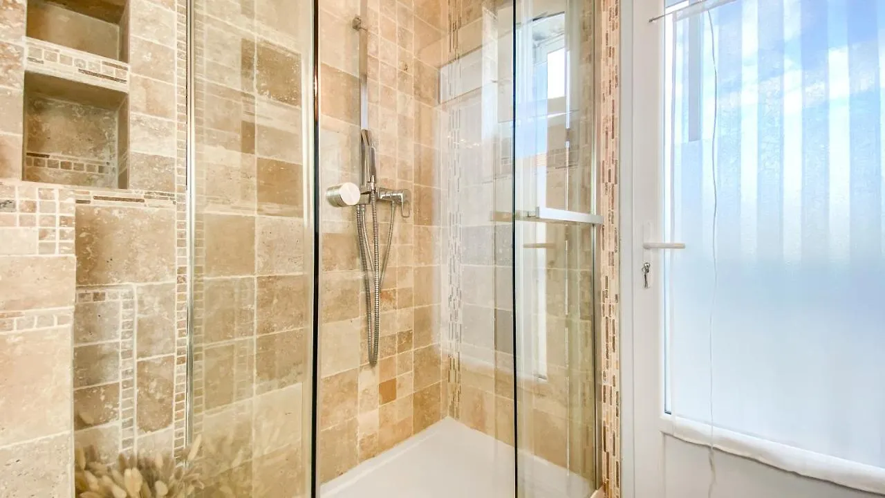 Apartment Homey Hanna - Au Pied Du Tram / Parking Gratuit / Balcon Prive / Wifi Gratuit Annemasse France