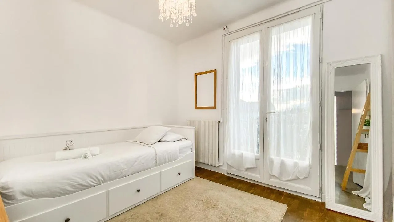 Homey Hanna - Au Pied Du Tram / Parking Gratuit / Balcon Prive / Wifi Gratuit Annemasse Apartment